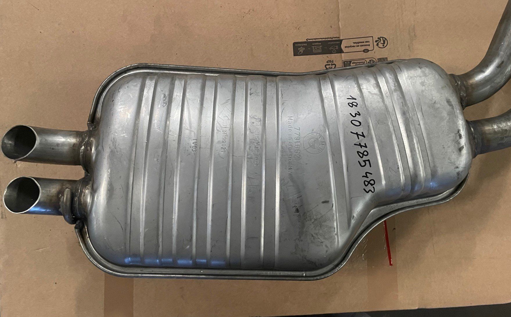 BMW Sistemi di scarico: BMW série 3 E46 330D Echappement – Nuovo (secondo la descrizione) da Satigny venduto da rfo59 4