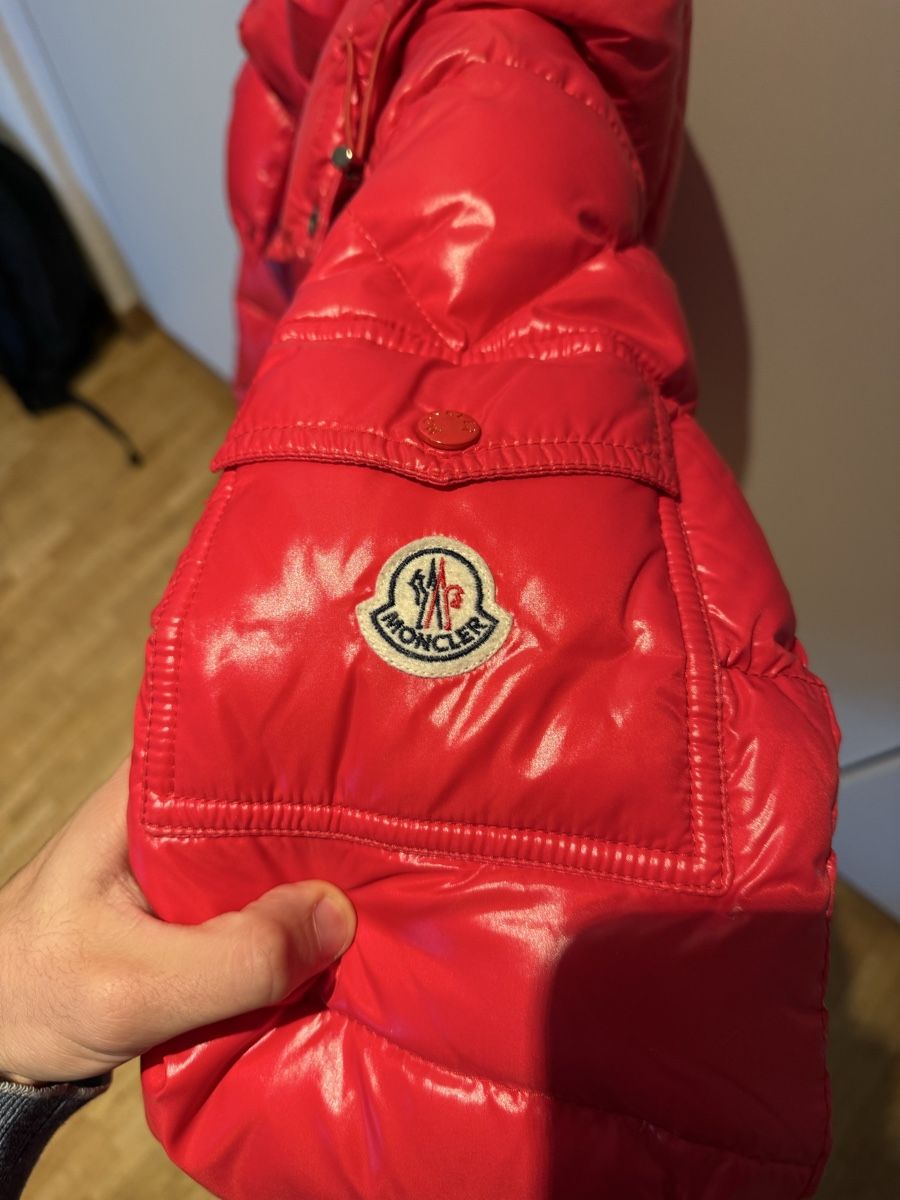 Moncler Giacche: Moncler Maya Red – Nuovo (secondo la descrizione) da Genève venduto da SG_73 2