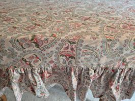 Tischdecke mit Rüschen, Cyrus Clark, Paisley Muster, gross