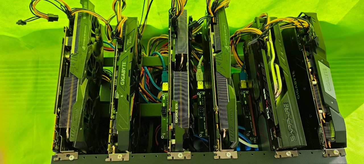 Nvidia Coin Miner: Mining Rig mit 4x Nvidia + 2x AMD GPU's–sofort einsatzbereit – Usato da Bassersdorf venduto da antikvintage 3