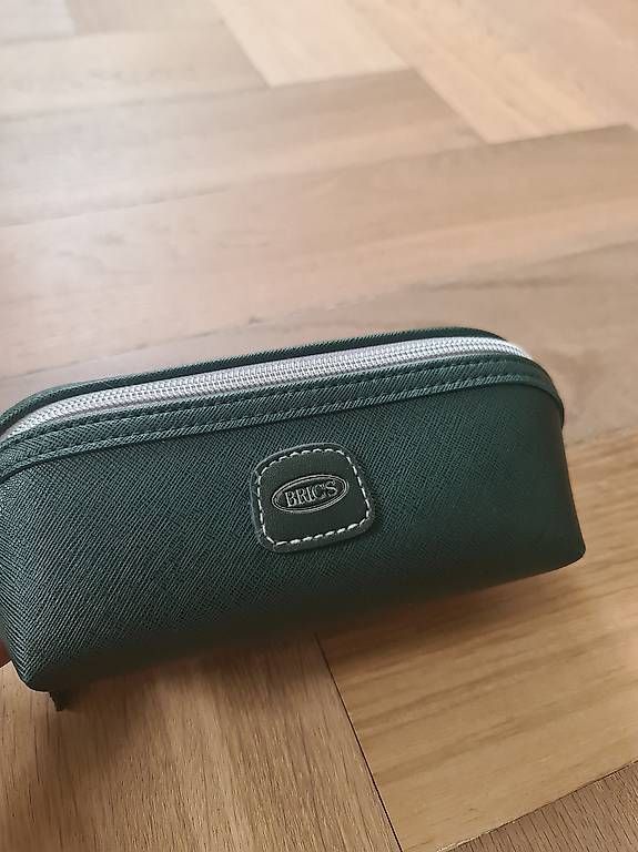 Trousse De Toilette Qatar Business Class - Brics, Couleur Vert/orange, Neuve