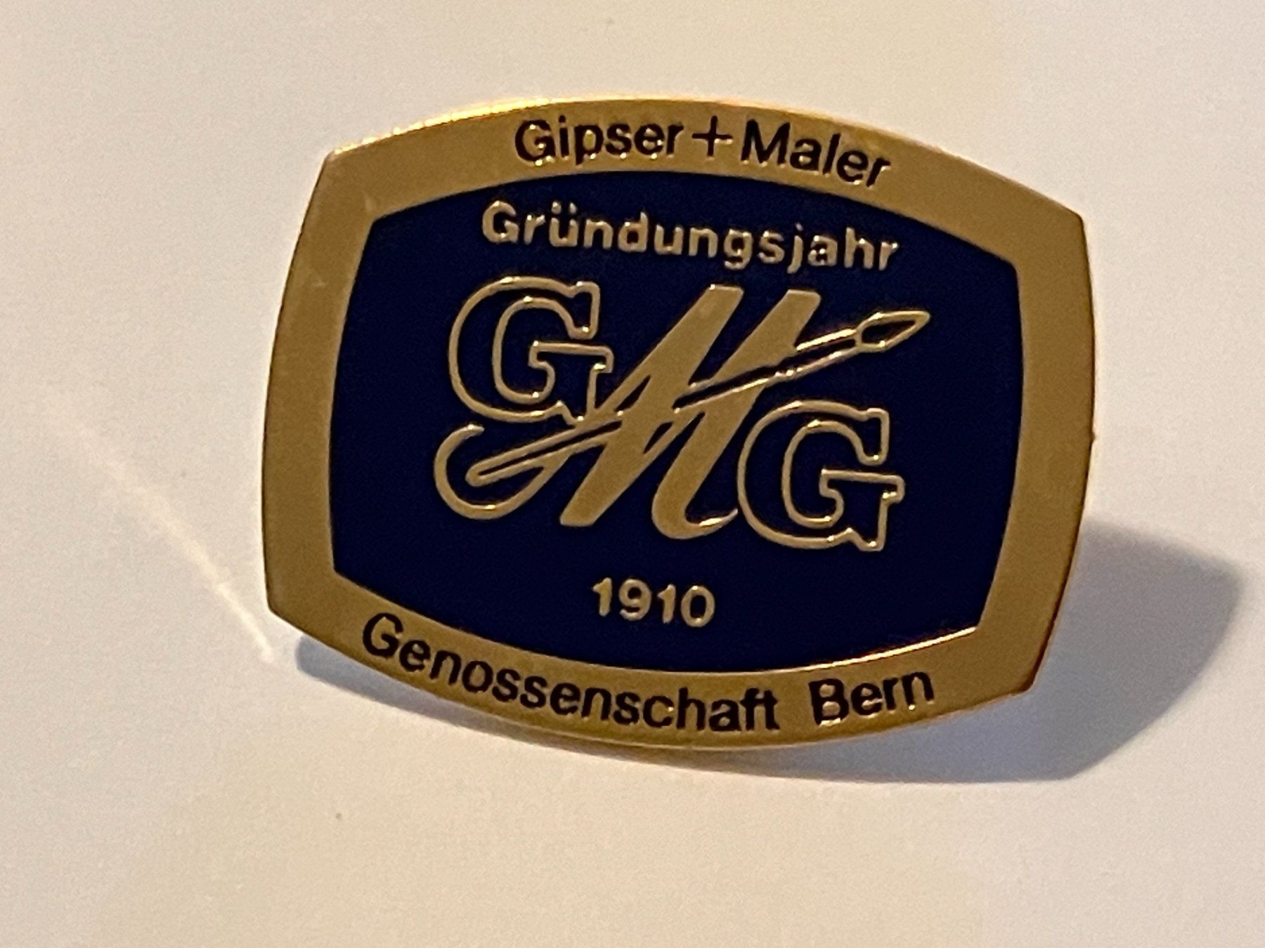 Placchette & Badge: 1 Pin Gipser & Maler Genossenschaft Bern – Usato da Basel venduto da djwwpp