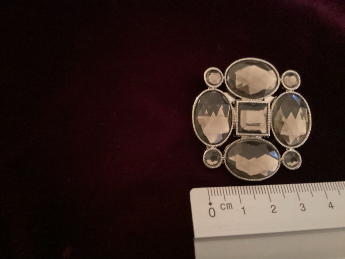 Broches & Aiguilles: Broche  – D'occasion à fribourg par iris18 2