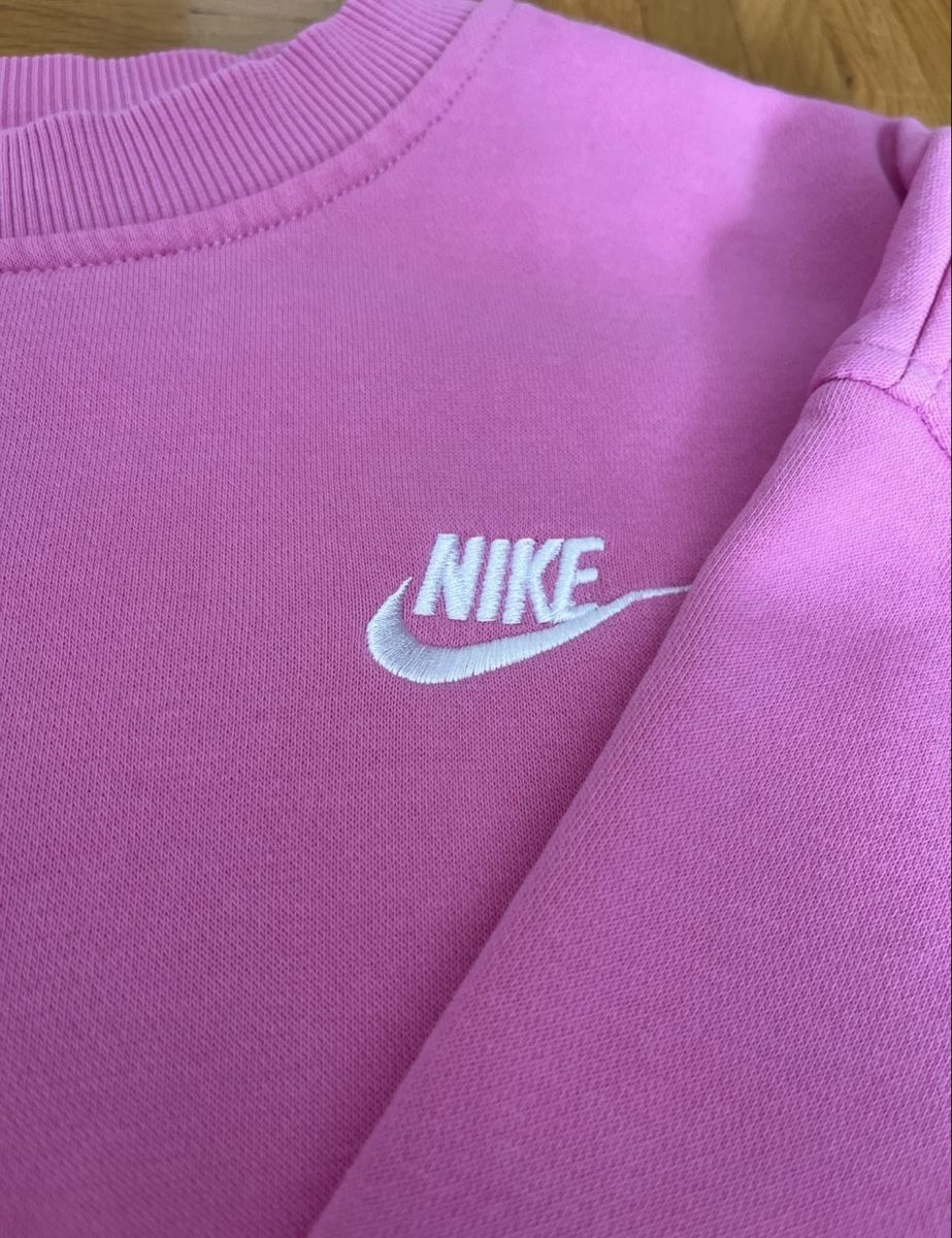 Nike Maglioni & Felpe: Nike Pullover  – Nuovo (secondo la descrizione) da Wetzikon ZH venduto da eli_kg9j 1