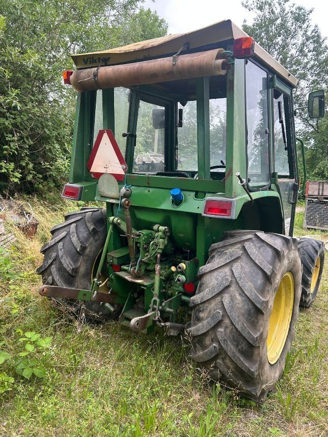 John Deere Trattori: Un tracteur John Deere 1070 – Usato da Russy venduto da Guenefle 2