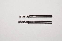 2 Hartmetallbohrer, Ø1.65mm, ungebraucht