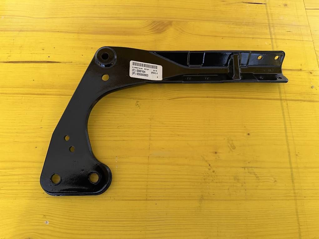 Harley-Davidson Tutti i ricambio per moto: Auspuffhalter Harley Davidson – Usato da Wohlen AG venduto da Capo13 1