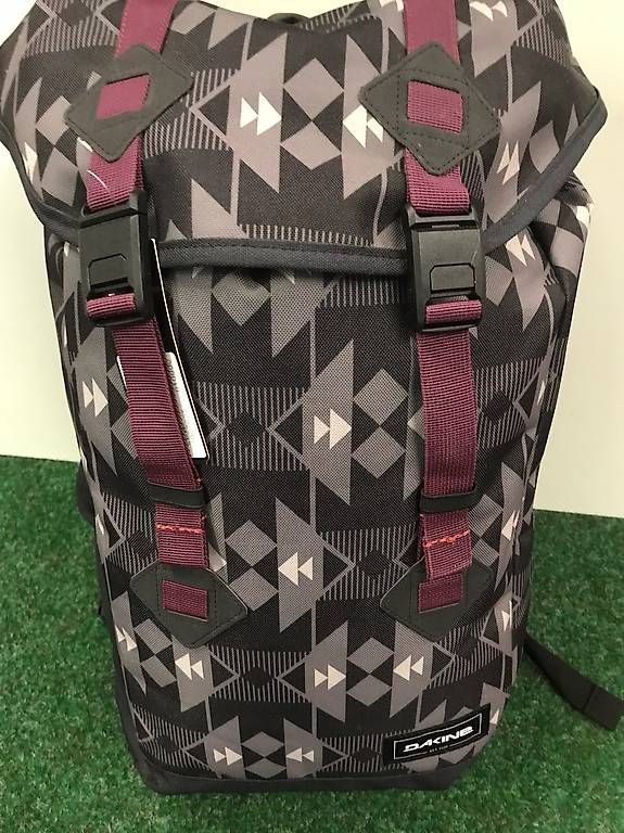 Zaini: DAKINE Rucksack Fabrikneu – Usato da Kerns venduto da inspo