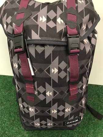 DAKINE Rucksack Fabrikneu