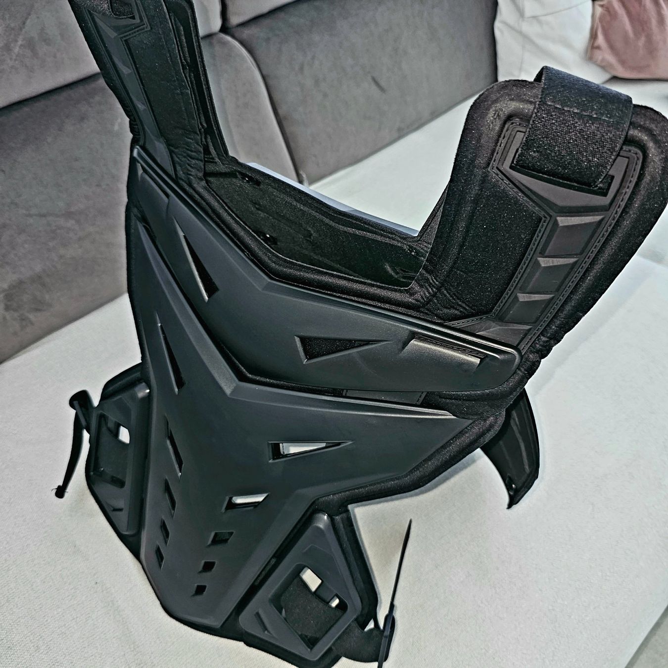 Pezzi di ricambio: Motorrad Mountainbike Schutz Getriebe/ Schwarz oder weiss??? – Usato da Lachen SZ venduto da Mark_SZ
