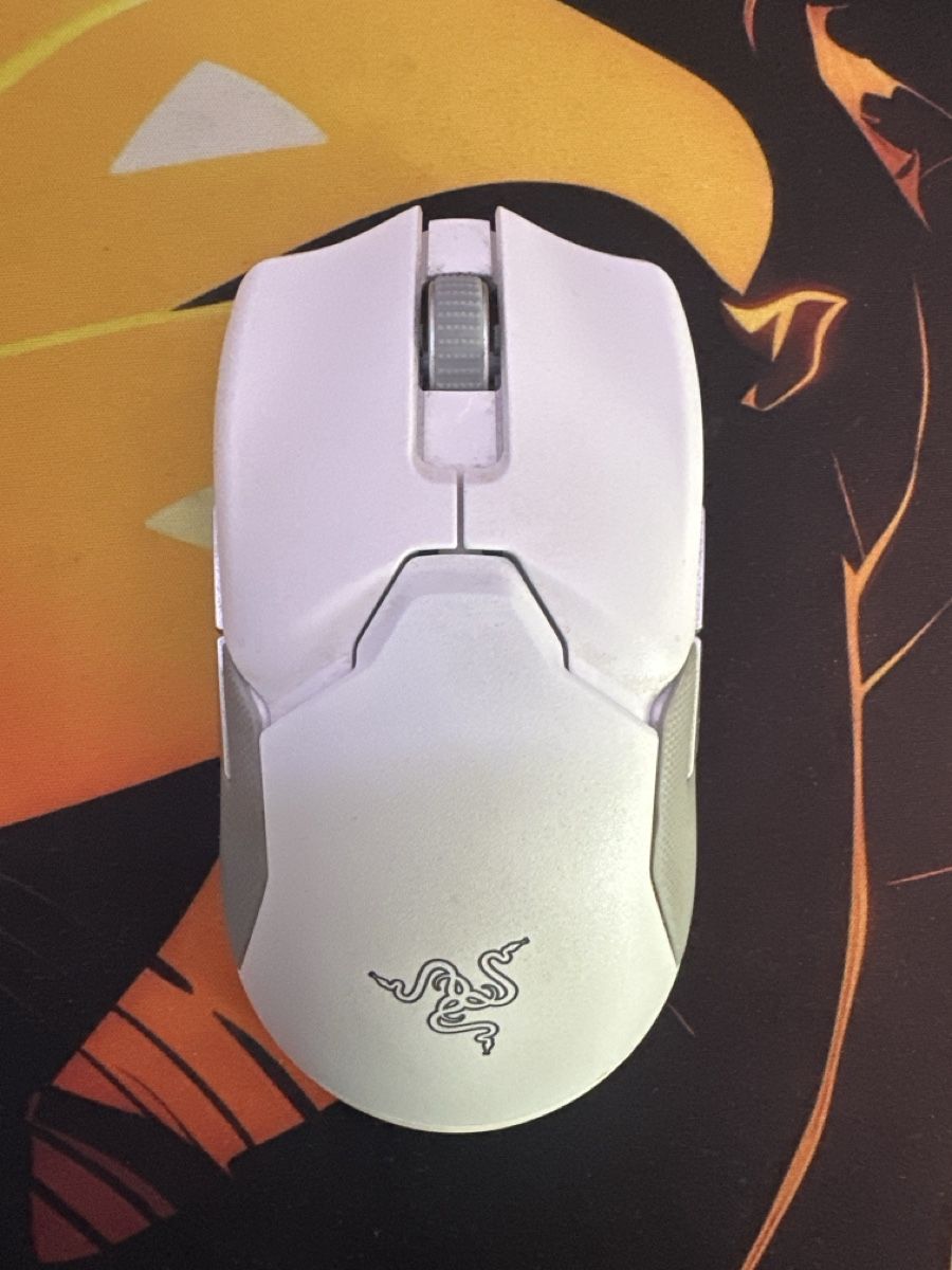 Razer Mouse: Razer Viper Ultimate Wireless (weiss) – Usato da Ostermundigen venduto da kha_2rlq