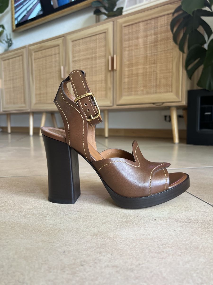 Chloé Damenschuhe: CHLOÉ - chaussures à talon en cuir brun – Neu (gemäss Beschreibung) aus Vinzel von Nadine_zd 3