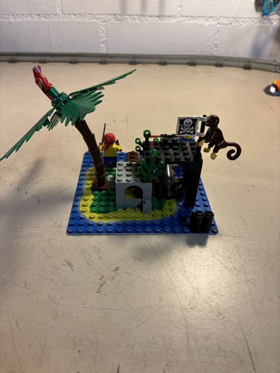 Lego Kit di costruzioni: Lego Piraten Insel 6260 – Usato da Möriken AG venduto da Classics16 3