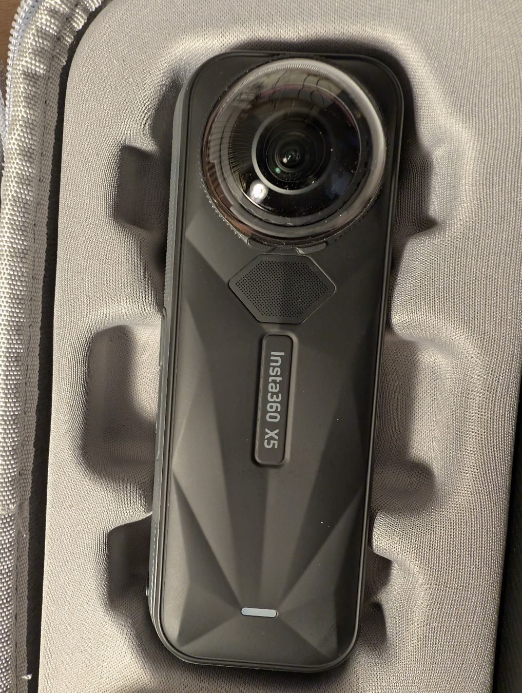 Insta360 Action Cam: insta 360 x5 – Neu (gemäss Beschreibung) aus Astano von A1984 1