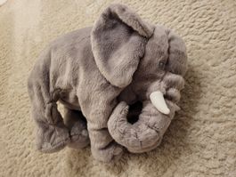 Grauer Elefant Stofftier, super Zustand, kinderfreundlich