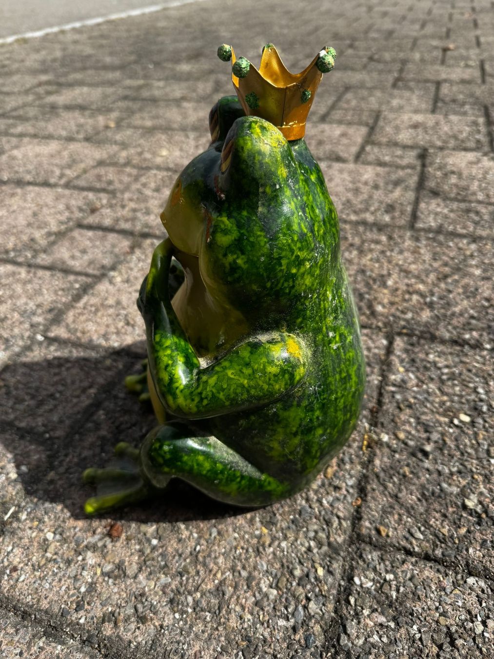 Statuette: Froschkönig gross  – Usato da Egg b. Zürich venduto da Brocki_Insel_Egg 1