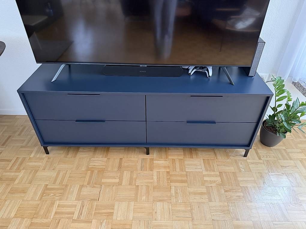 Ikea Mobili TV: IKEA blaues TV Sideboard – Usato da Dietikon venduto da meg_6nyg