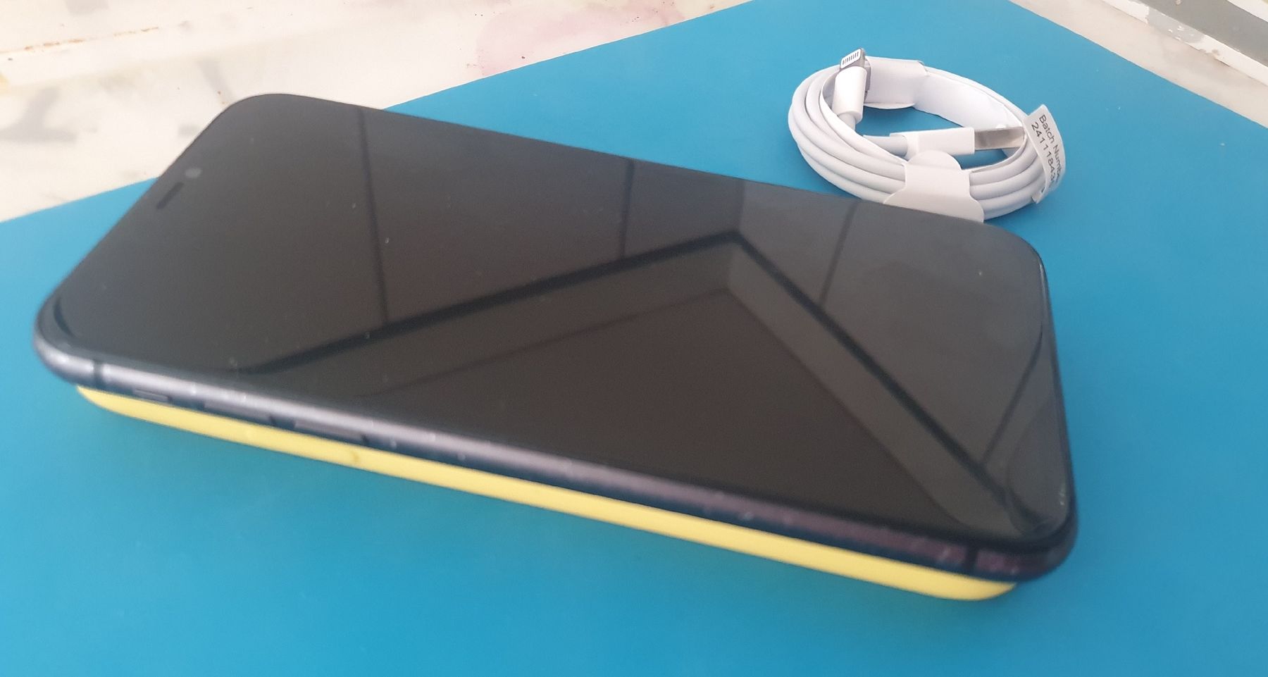 Apple Handys / Smartphones: iPhone 11 64 GB neuer Display + Zubehör  – Gebraucht aus Lützelflüh-Goldb von waespi99 6