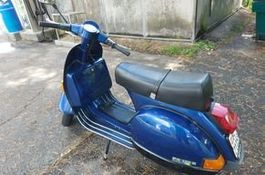 A vendre Piaggio Vespa PX 125 E, km. 17000. Mod.19.08.1997