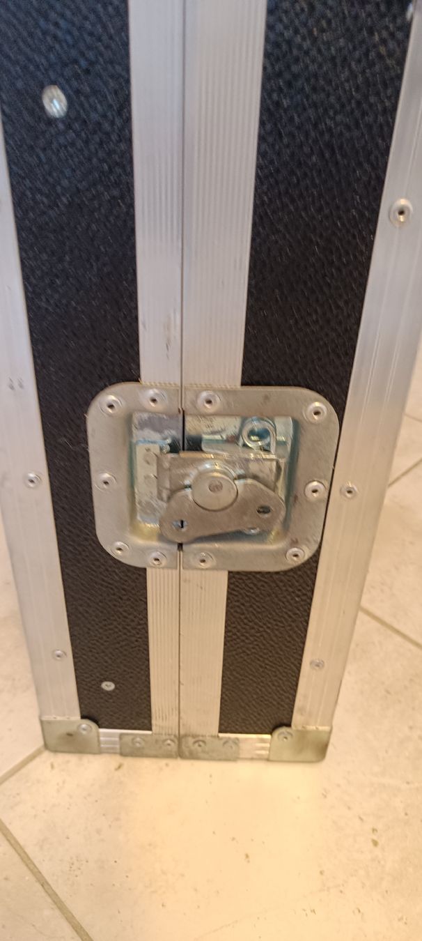 Valises de voyage: Flightcase , Musikcase, amptown Case Germany  – D'occasion à Arbon par Gatto81 3