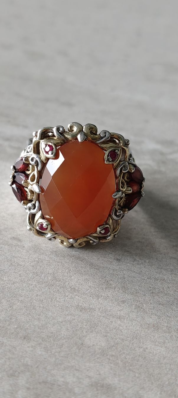 Anelli: Large carnelian and garnets ring, Michael Valitutti design – Usato da Wollerau venduto da Sella55 4