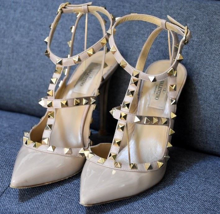 Valentino Scarpe da donna: Pumps Valentino Rockstud .38 1/2 – Usato da Collonges venduto da Auganien 2