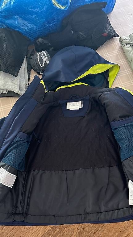 Giacche & Cappotti: Giacca sci 4 anni marca phenix – Usato da Tesserete venduto da l_m_n67r 2