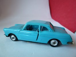 Peugeot 404 Coupe - Norev Kunststoff - Rarität - sehr alt