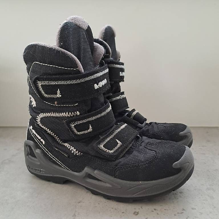 Lowa Scarpe per ragazzi: Lowa Winterstiefel Gr. 31 – Usato da Stein AR venduto da foxtown2