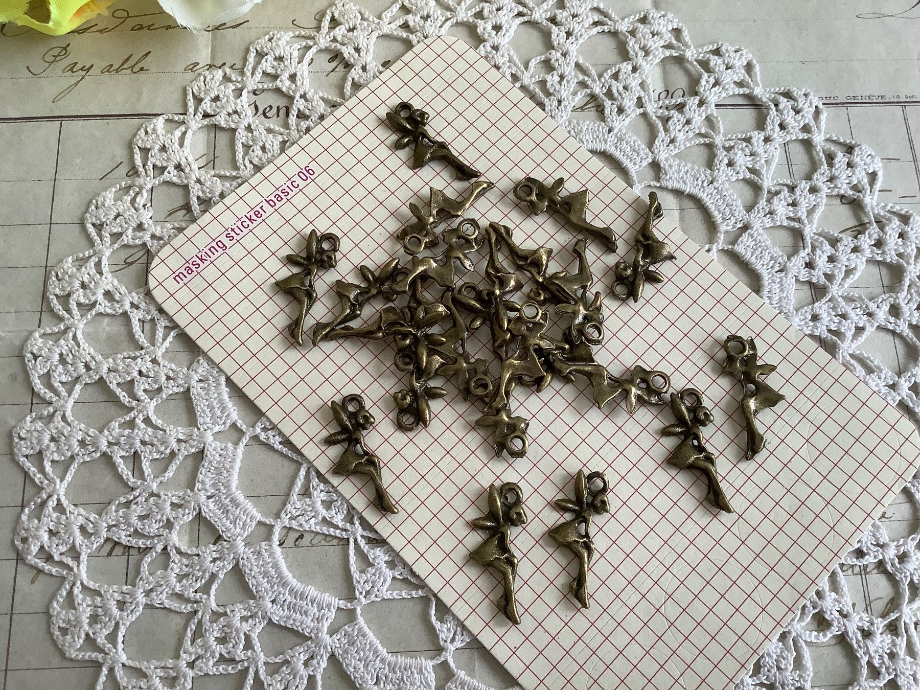 Ciondoli: 24 Anhanger Charm Metall Elf Fée pendentif – Nuovo (secondo la descrizione) da Meyrin venduto da laservette99