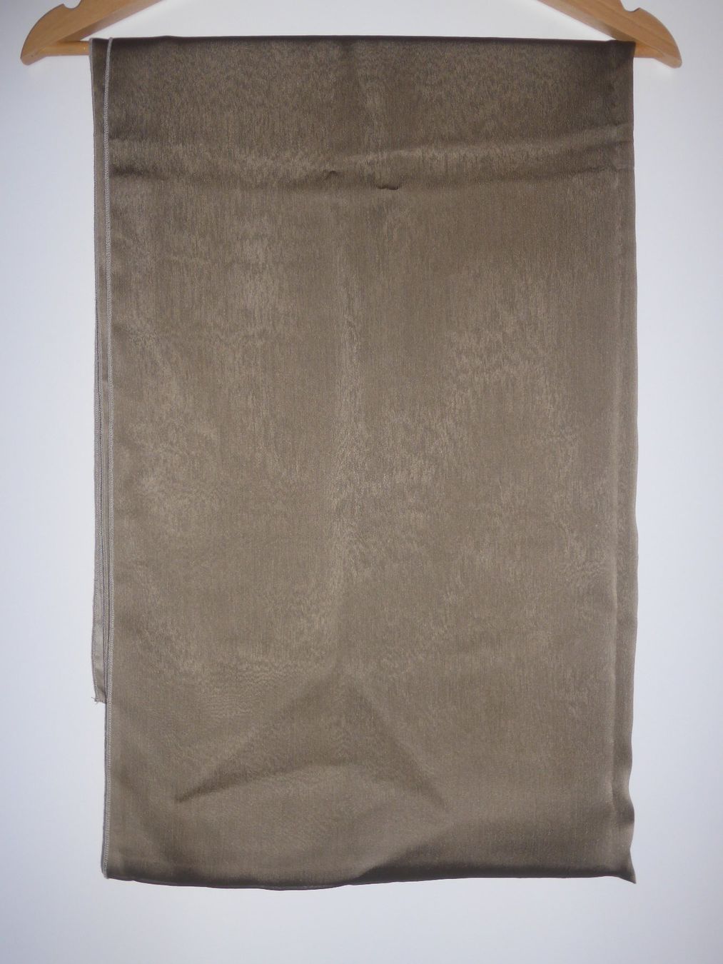 Polyester Foulards, Tücher & Schals: Foulard Schal Polyester NEU 70x195 – Gebraucht aus Kefikon TG von sandragruen