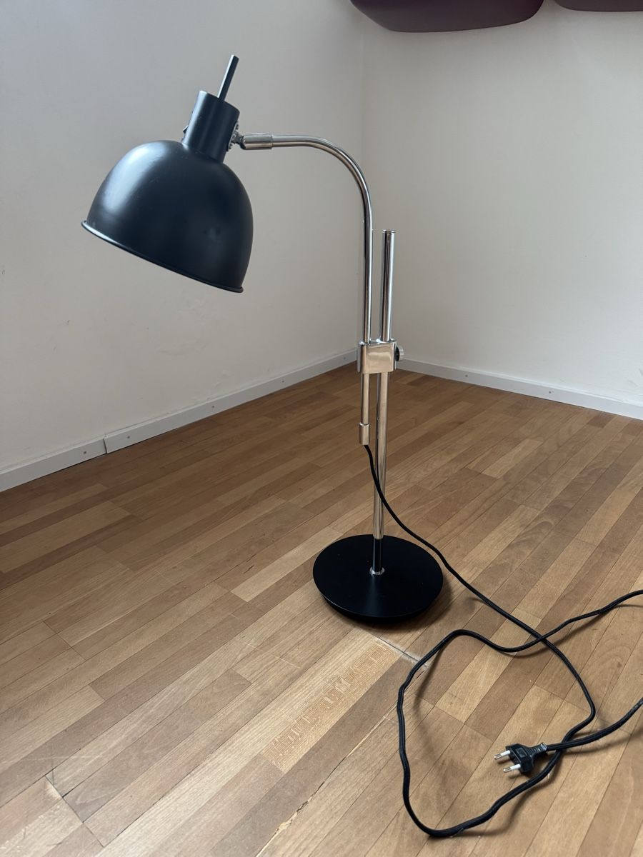 Lampade: Frandsen Adjustable Table Lamp  – Usato da Basel venduto da chuckjr