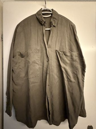 Zara Bluse oliv grün Gr XS oversize guter Zustand