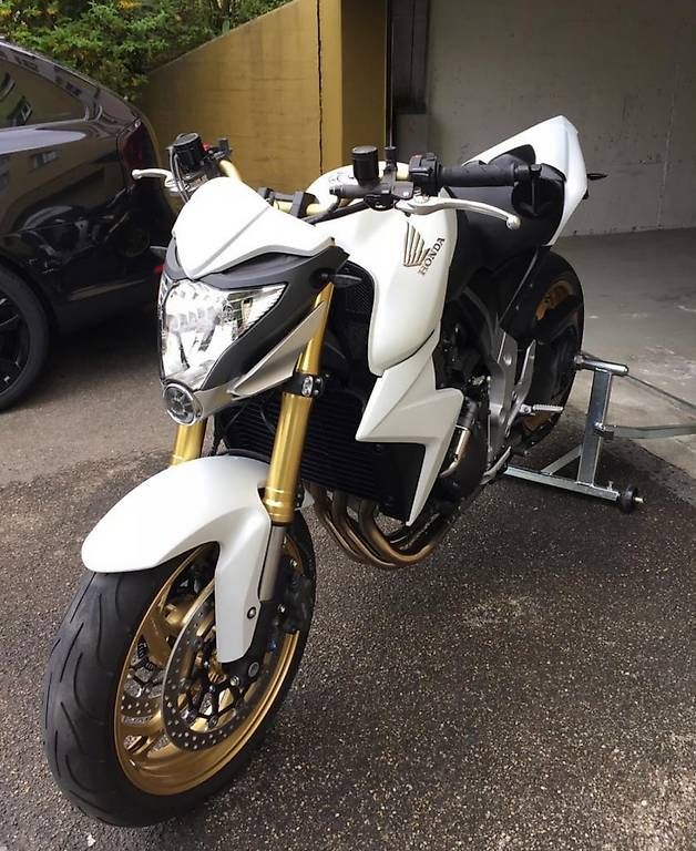 Strada: Honda CB1000RA – Usato da Horgen venduto da 11sh 3