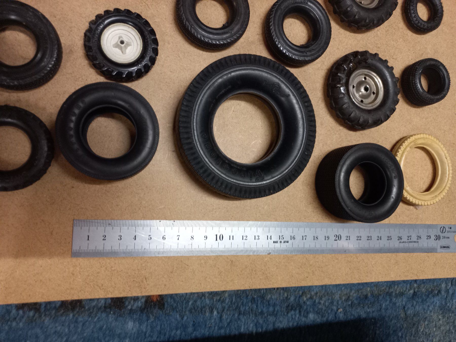 Meccano Giocattoli: Bastlerware:  Pneus und Meccano – Usato da Ammerswil AG venduto da savinir 7