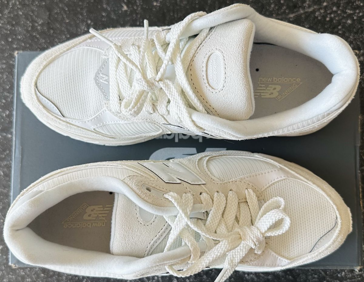 New Balance Scarpe da uomo: New Balance 2002R – Nuovo e nell'imballaggio originale da Biel/Bienne venduto da Akwawini 1