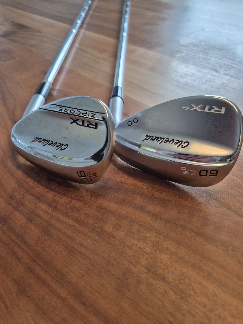 Mazze & Set: Cleveland RTX 56 & 60 Wedges – Usato da Herrliberg venduto da pollop