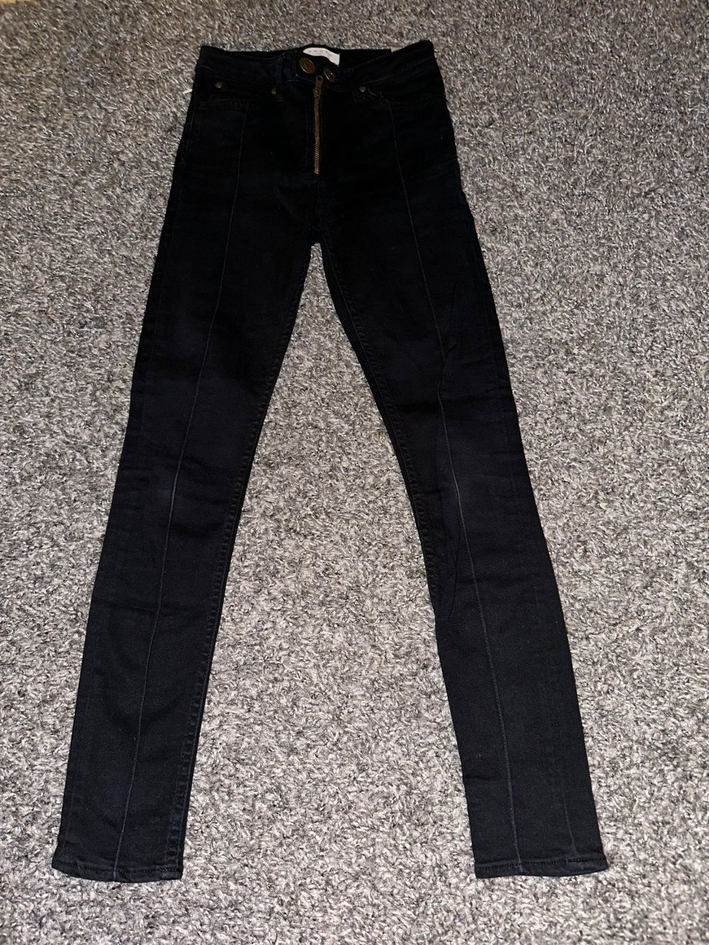 Sandro Jeans: Jeanshose von Sandro / schwarz – Usato da Sins venduto da Taschending