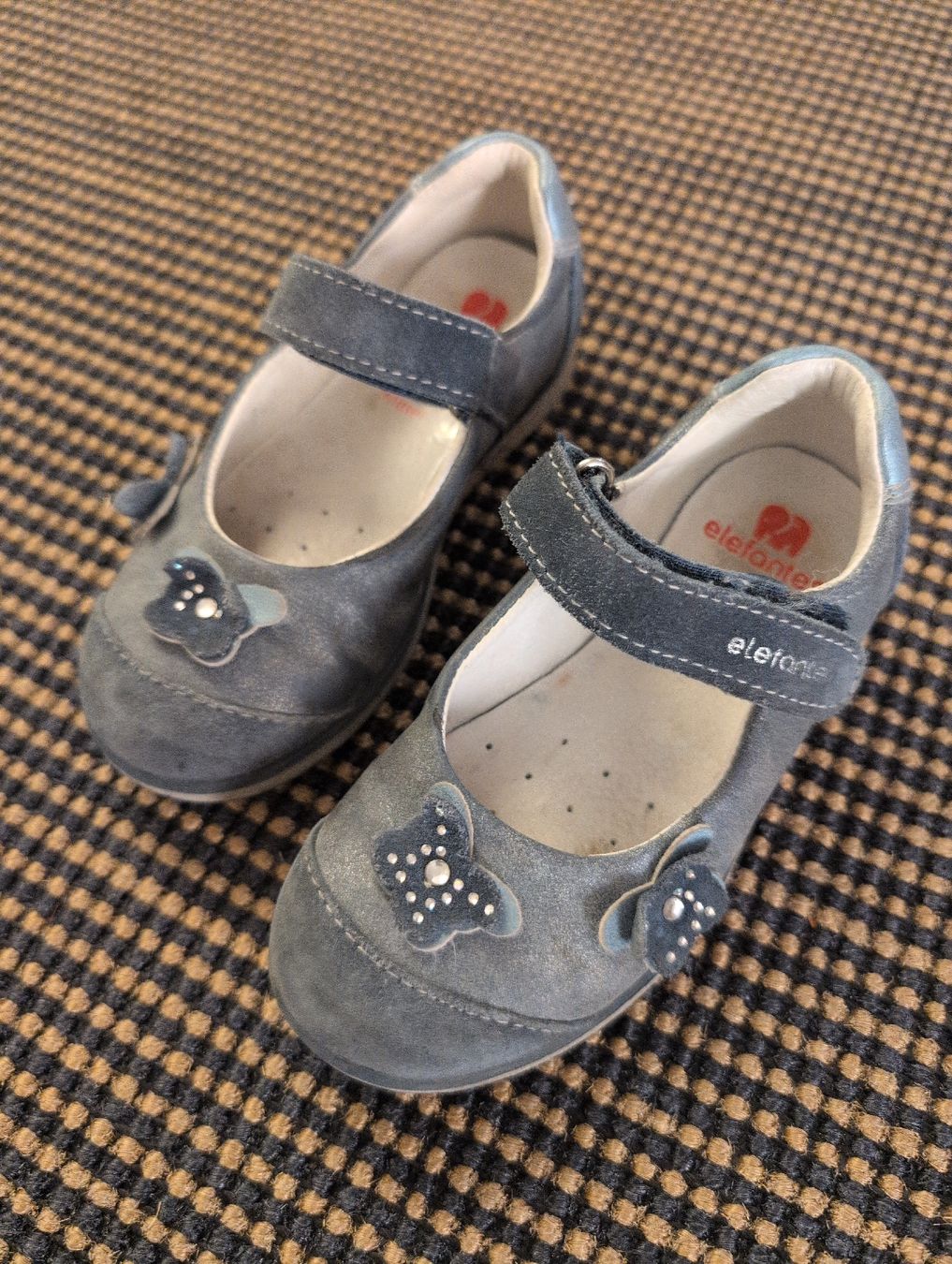 Elefanten Schuhe für Mädchen: Ballerinas Grösse 27 von Elefanten – Gebraucht aus Winterthur von Uprobst