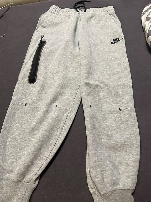 Jacken: Nike Tech Grigia – Gebraucht aus Stabio von sin_sdy9 2
