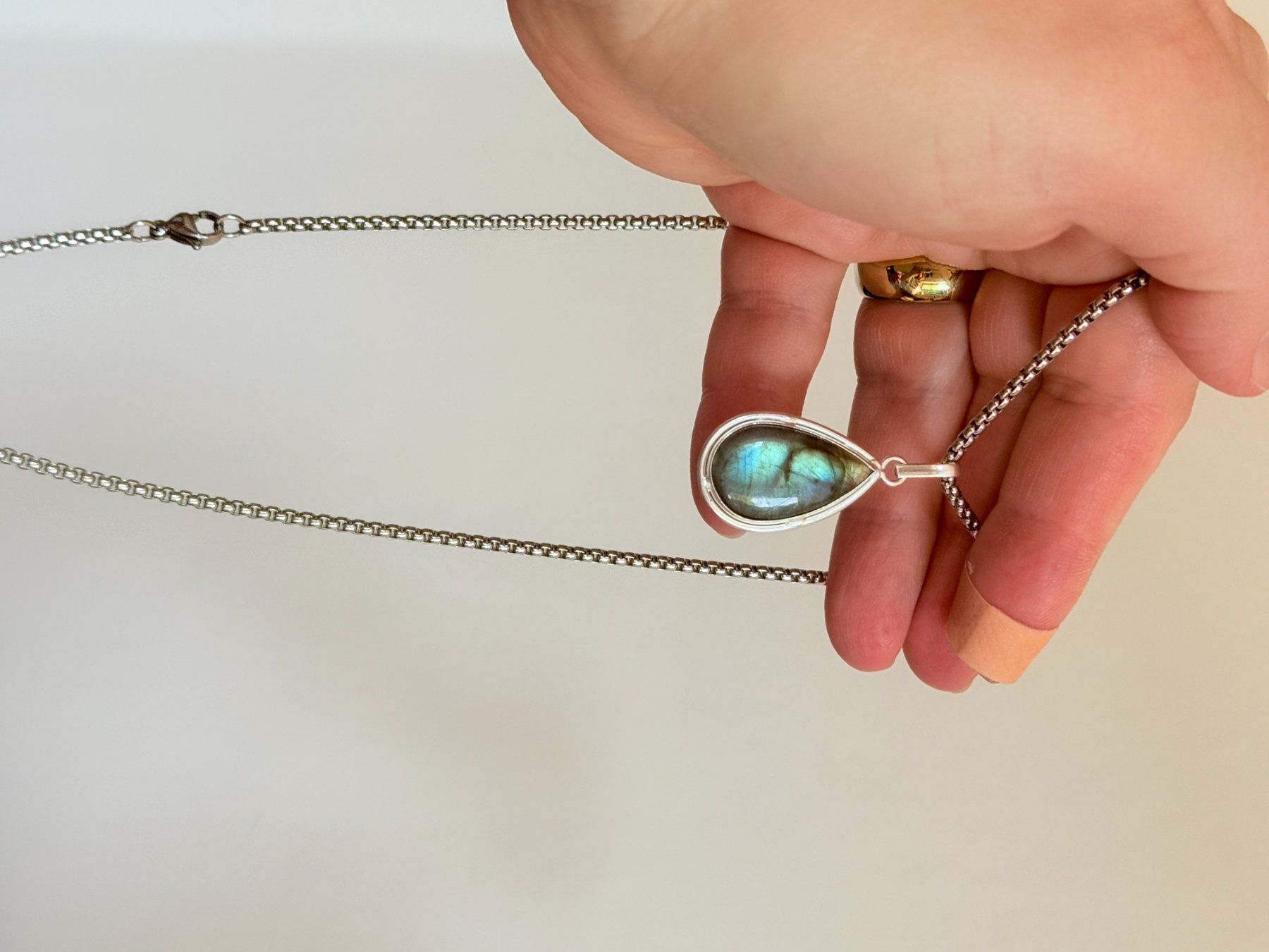 Ketten: Pendentif avec labradorite naturelle - neuf! – Neu und originalverpackt aus Genève von AWWA 6