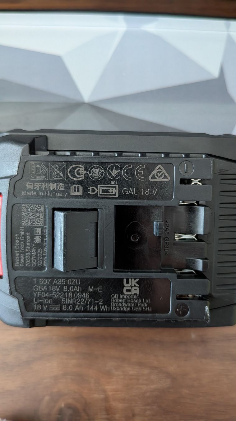 Bosch Accus & piles: Bosch 18V 8Ah ProCore Akku  – Neuf (Voir description) à Thun par thierry1991 4