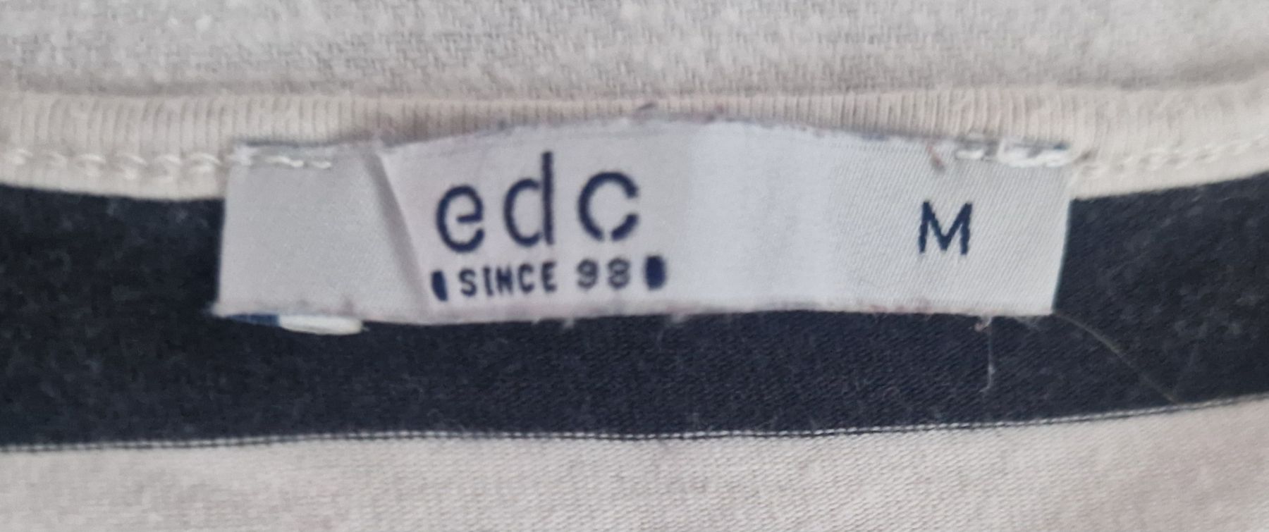 Esprit T-Shirts: Damen T-Shirt – Gebraucht aus Muri b. Bern von mlu_9xnv 2
