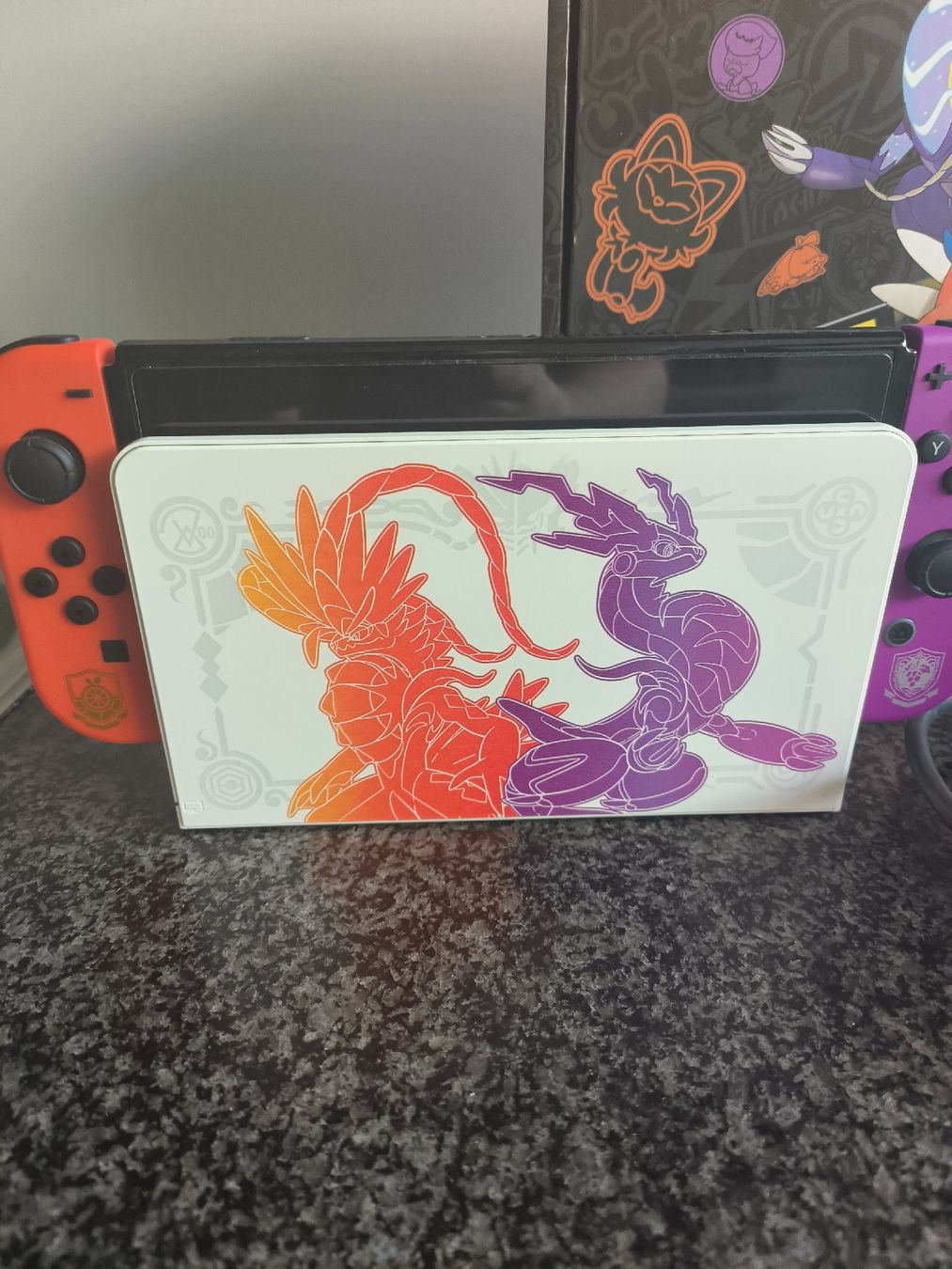 Nintendo Konsolen: Nintendo Switch OLED Pokémon Edition – Gebraucht aus Emmenbrücke von Marco01334 1