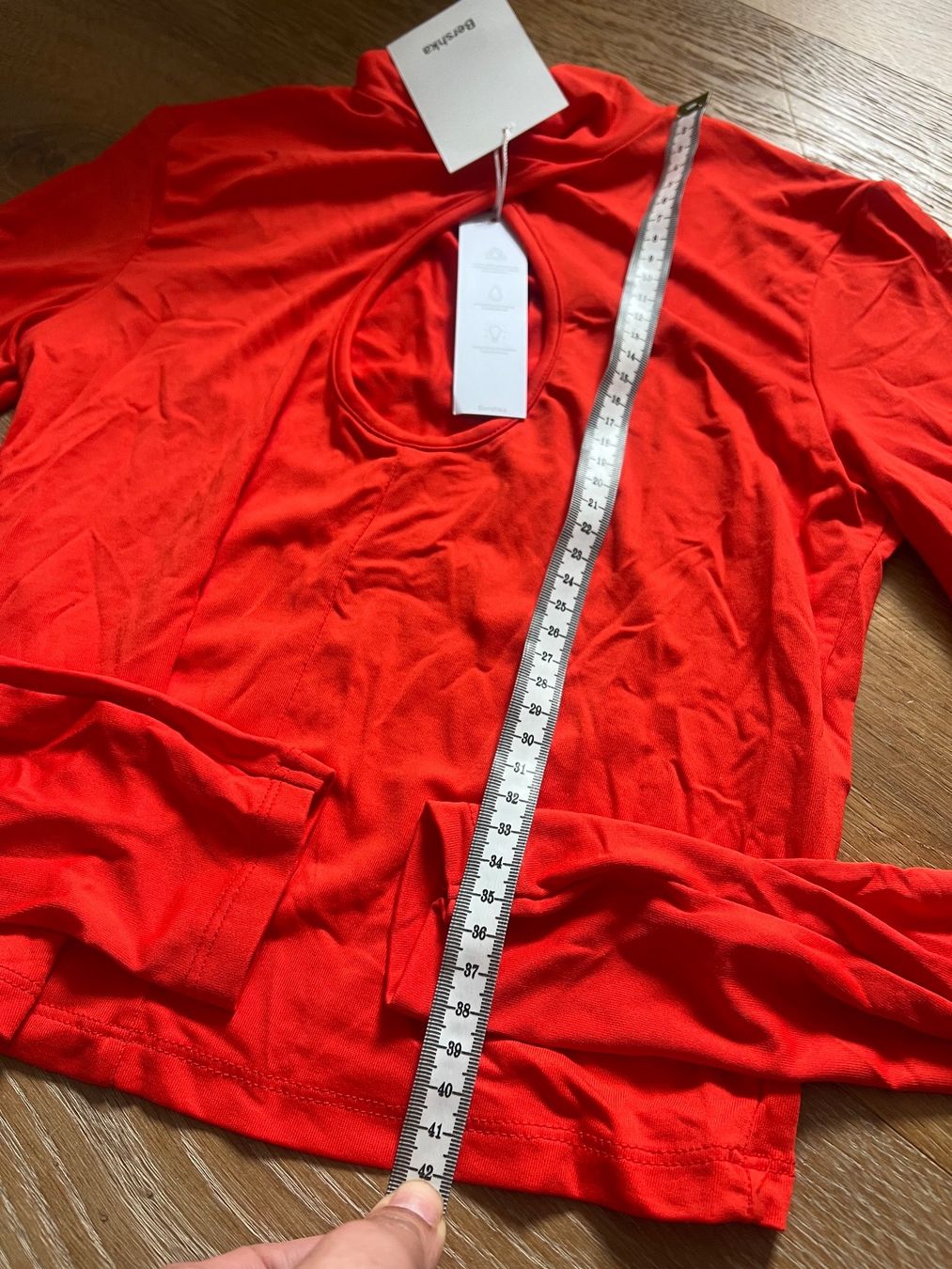 Bershka Top: Top Bershka – Usato da Moudon venduto da patricia115 2