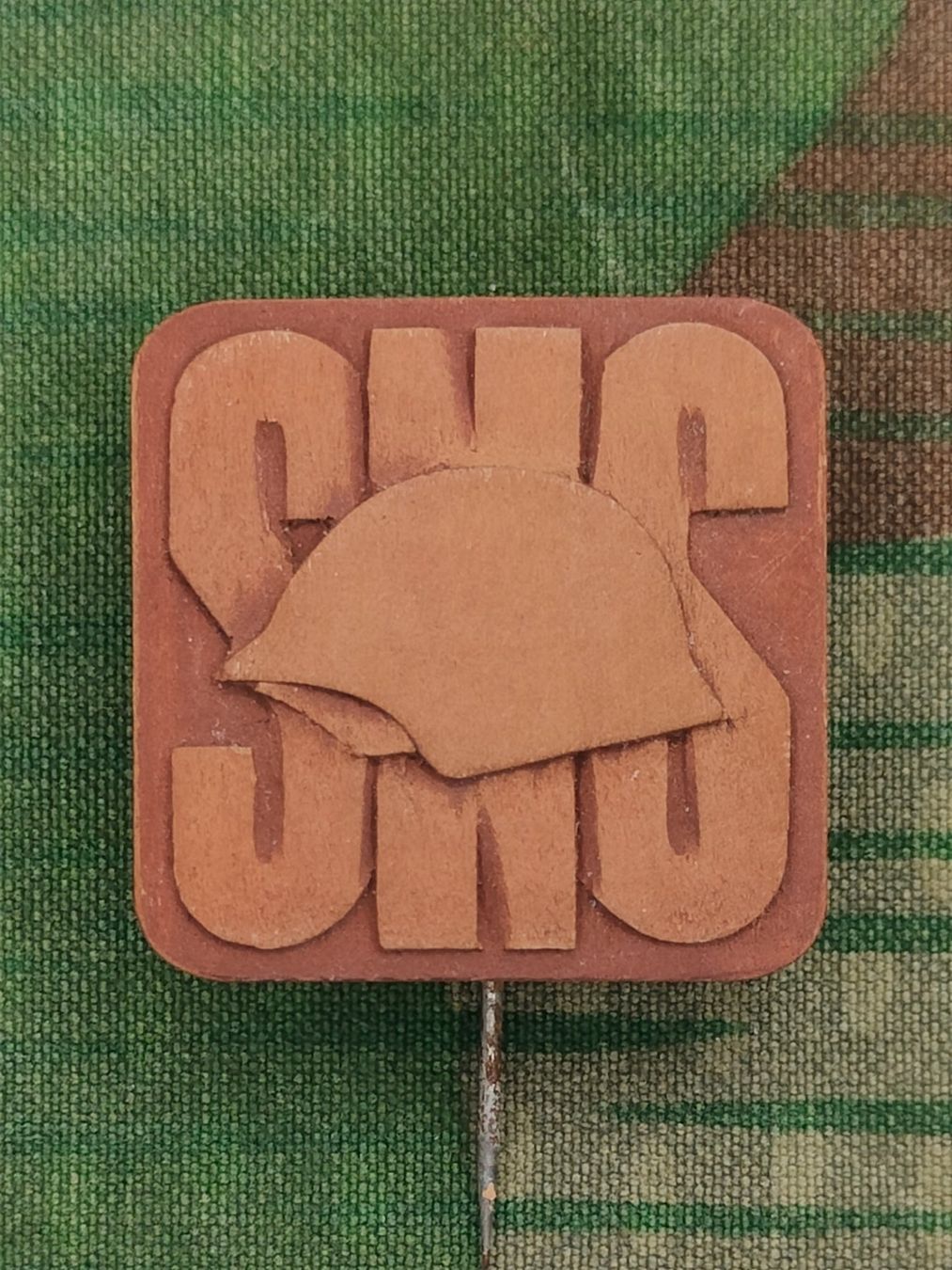 Schweizer Armee Plaketten & Abzeichen: Anstecknadel SNS – Gebraucht aus Bauma von SwissMilitaria 2