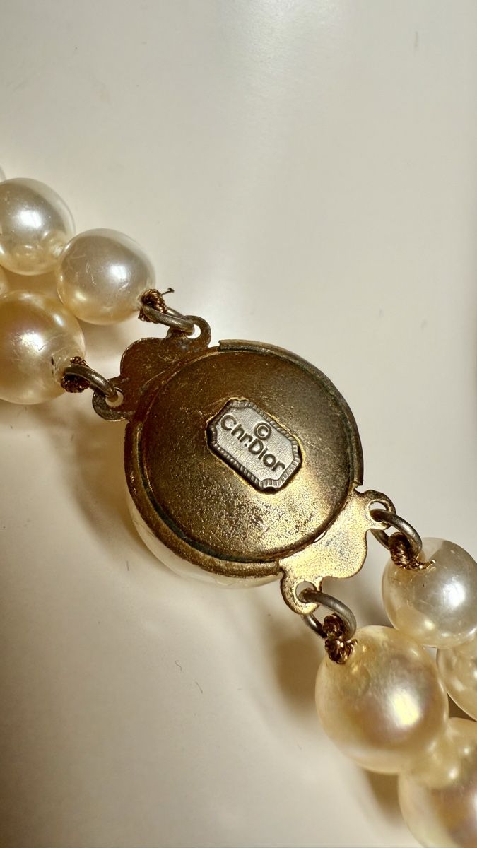 Dior Catenine: Collier de perles Dior  vintage, double rangée, élégant rare – Usato da Nyon venduto da stylevintage79 3