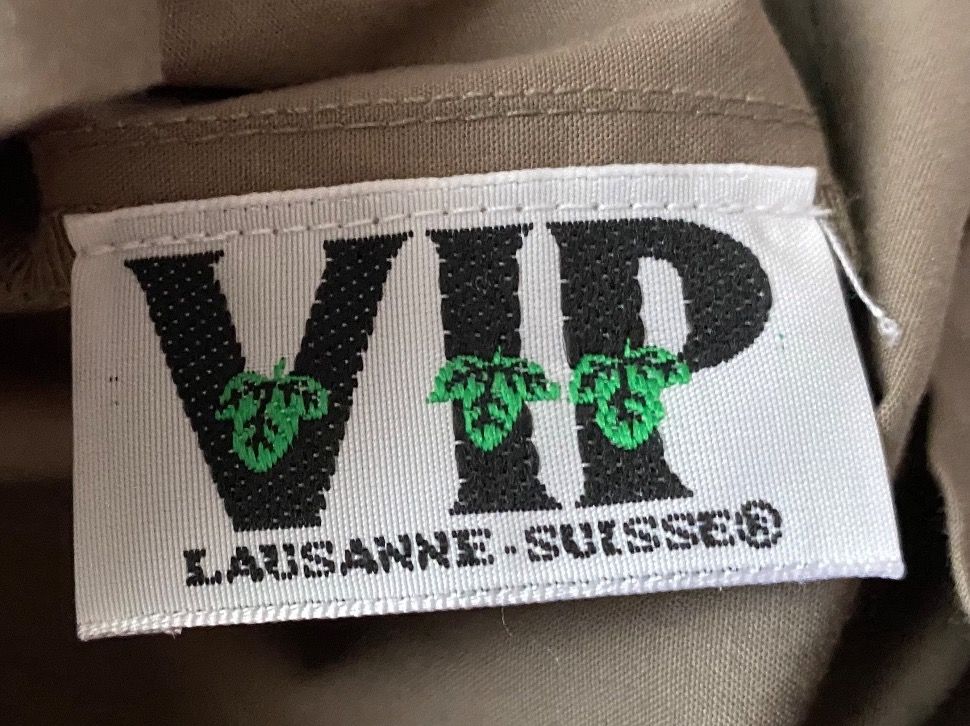 Blusen: Neuwertige olivgrüne Bluse Grösse 36 – Gebraucht aus Winkel von Flyhy2020 5