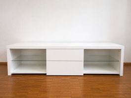 Modernes TV-Möbel / Lowboard Weiss – sehr massiv und stabil