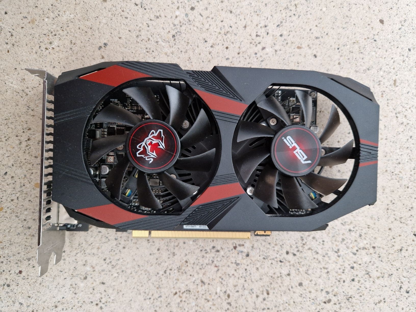 Asus Schede grafiche: Grafikkarte GTX 1050 TI – Nuovo (secondo la descrizione) da Zell ZH venduto da rah_q6gm